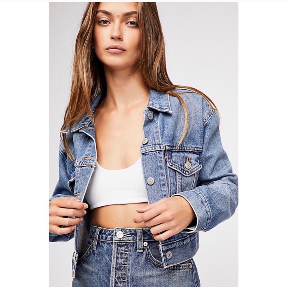 VINTAGE LEVIS DENIM JACKET